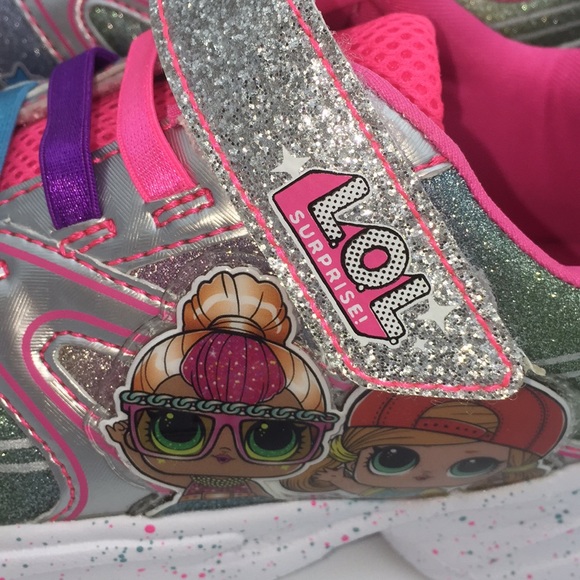 L.O.L. Surprise Girls Athletic Running Shoes Size 2 - Picture 11 of 16